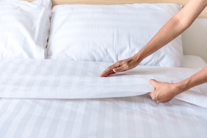 draps plat coton ou percale francais Comment choisir un drap ? Quelle est la différence entre drap plat et drap housse ?